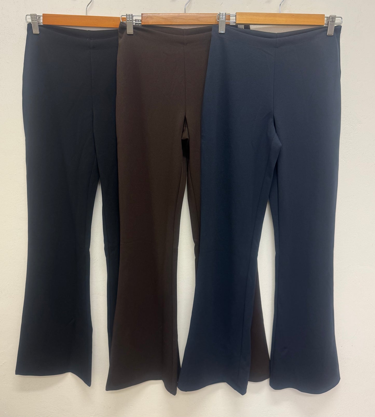 Pantaloni a zampa Only