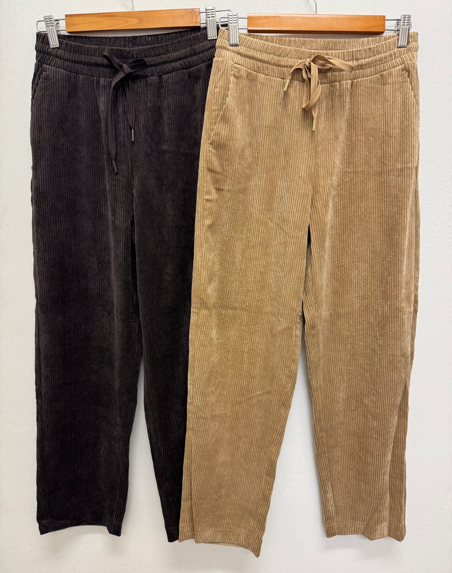 Pantaloni costine Only