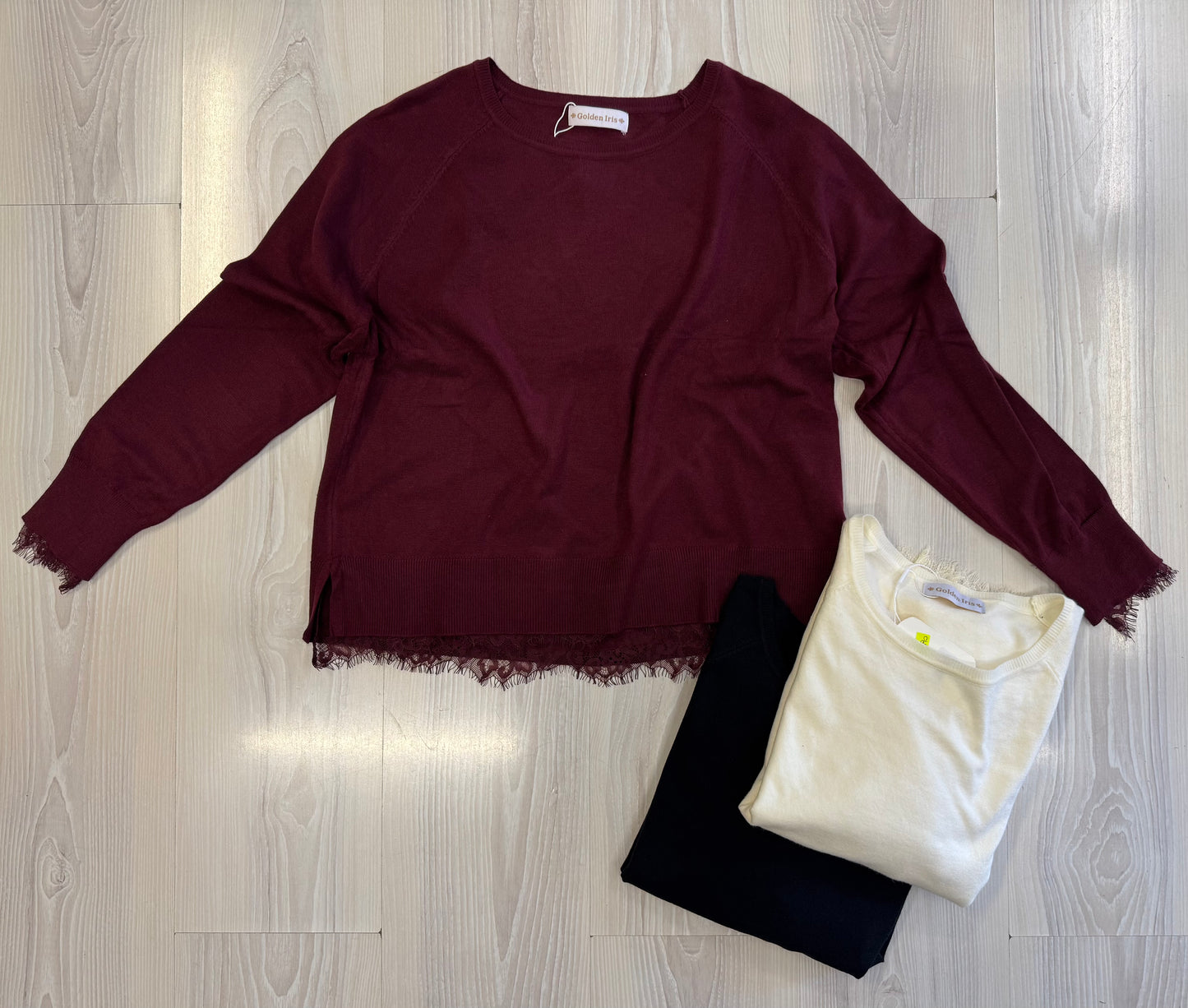 Maglioncino con pizzo
